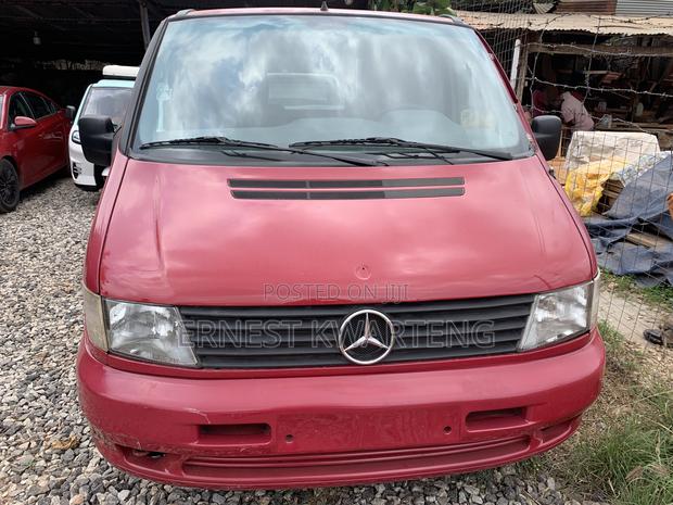Mercedes-Benz Vito 1999 Red · Photo 1