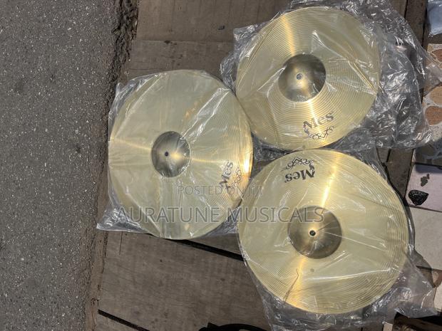 Mes Set Cymbals · Photo 2
