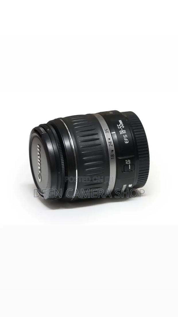 Canon 18-55mm 3.5-5.6 Is Ii · Photo 2