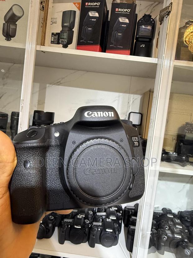 Canon 7d Body · Photo 2