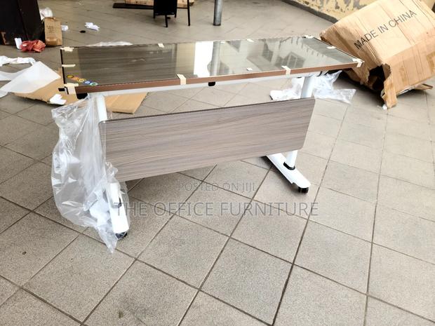 Meeting Table · Photo 3