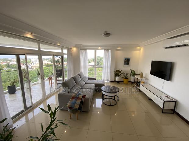 Fully Furnished 3 Bedrooms Apartment for Rent · Photo 4