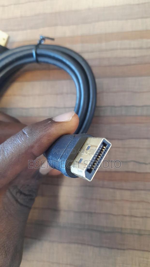 Dp Display Port to Hdmi Cable Amazon Basic · Photo 3