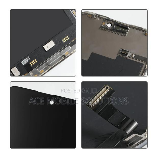 iPhone 15 Pro Max Screen · Photo 2