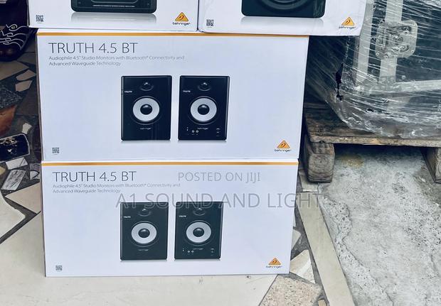 Behringer Truth 4.5bt Active Studio Monitors · Photo 3