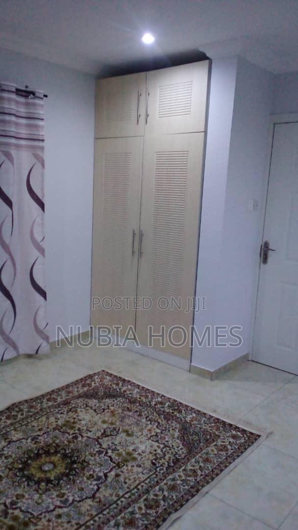 Executive Bedroom - Short Stay (Monthly) · Photo 3