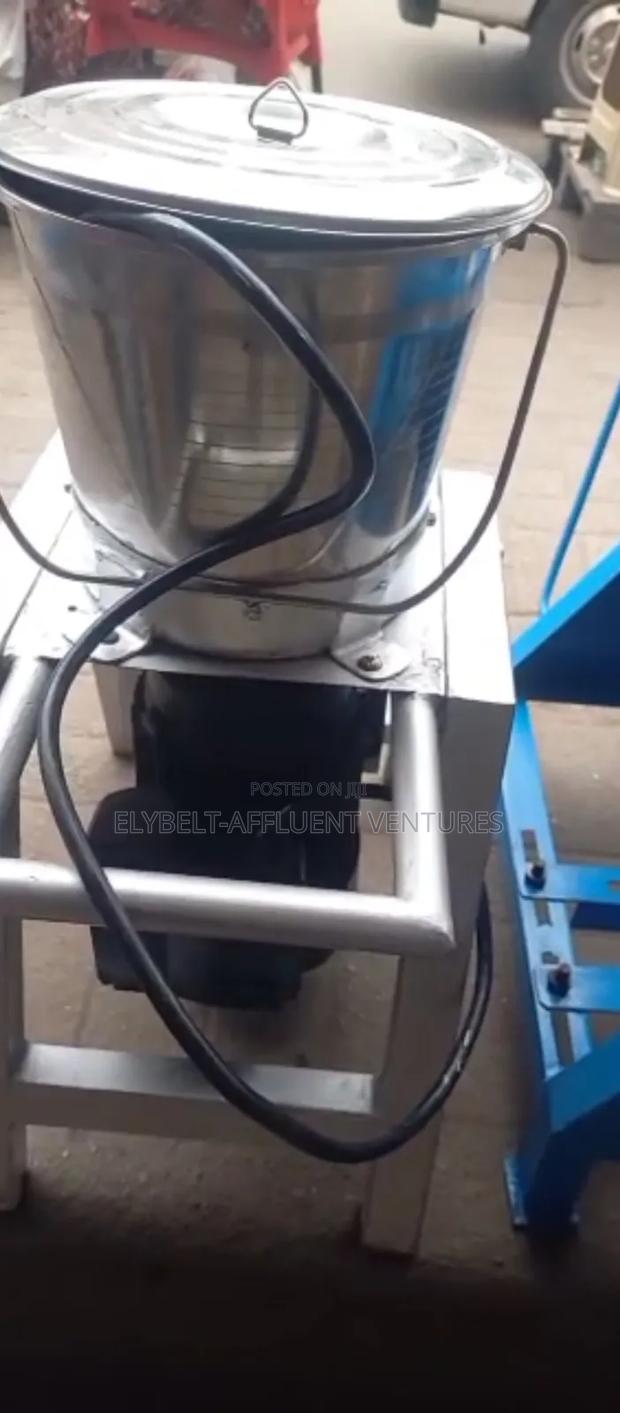 Commercial Spices Powder Grinding Machine · Photo 2