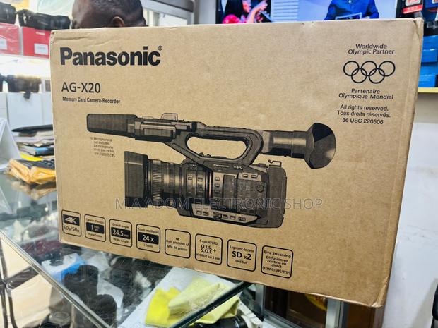 Panasonic Video Camera Agx20 · Photo 2