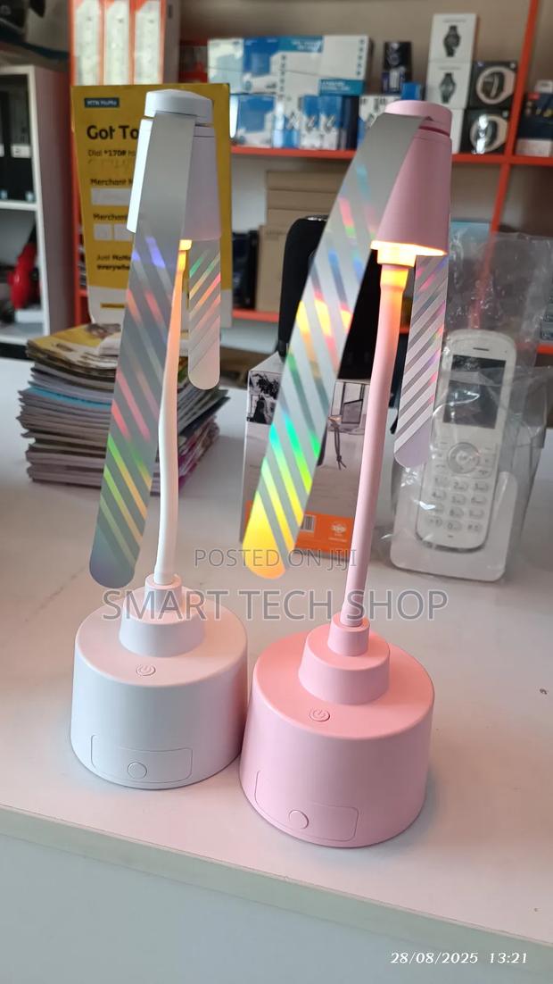 Fly Repeller Portable Mosquito Repellent Fan With Lighting. · Photo 1