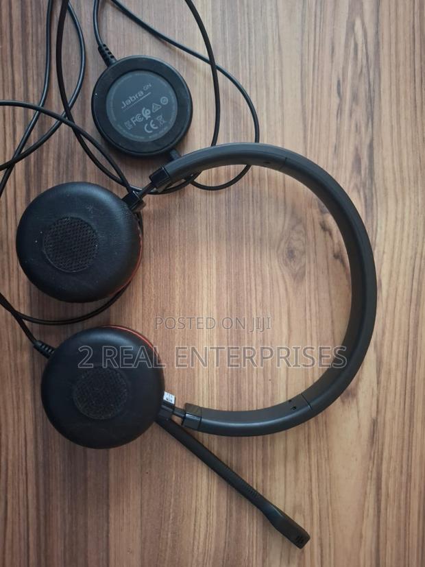 Jabra Evolve 30 Uc Headset on-Ear 3.5mm Wired Usb-a With Microphone · Photo 2