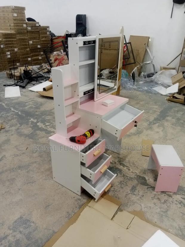 Imported Dressing Table With Led Light Within the Mirror · Photo 2