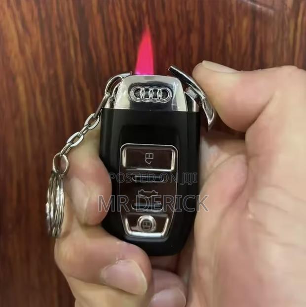 Audi Car Key Shape Model Windproof Inflatable Gas Lighter · Photo 1