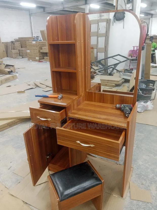 Dressing Table With More Storage · Photo 2