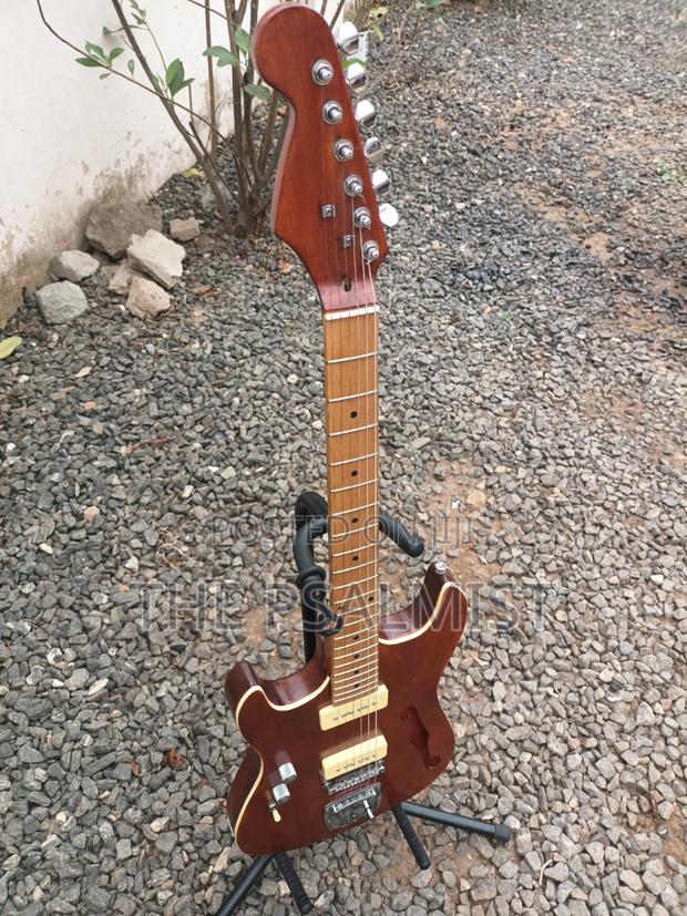 Customized Semi Hollowbody Guitar(Professional Left-Hand Guitar). · Photo 3