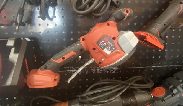 Stayer Cordless Tile Vibrator · Photo 1