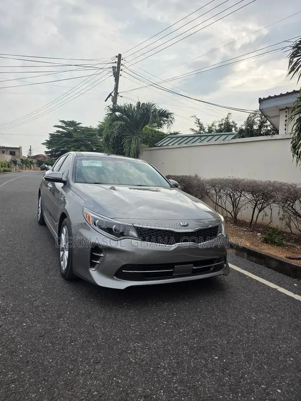 2017 Kia Optima SXL - Full Option Turbo