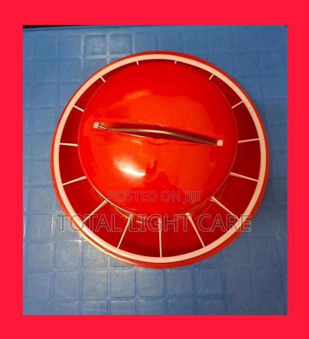 20kg Poultry Feeder Medium Size · Photo 2