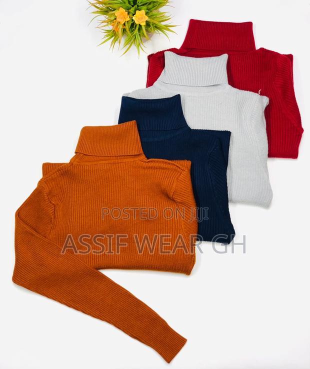 Quality Turtle Neck · Photo 1