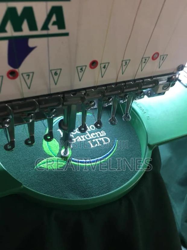 Shoulder Embroidery · Photo 1