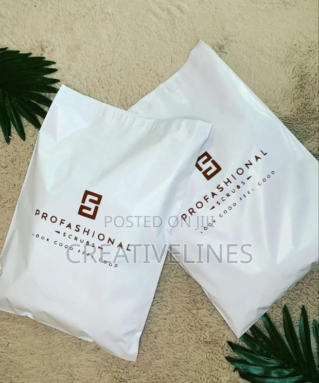 One Color Polymailers · Photo 1
