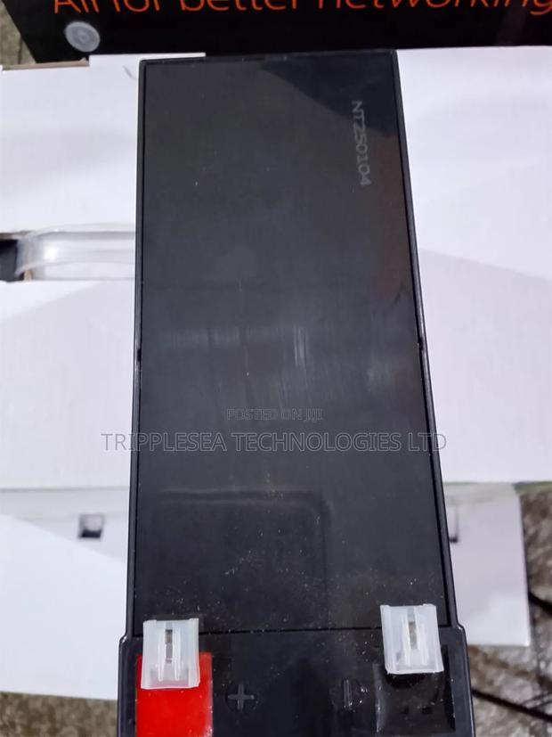 Ups Batteries · Photo 3