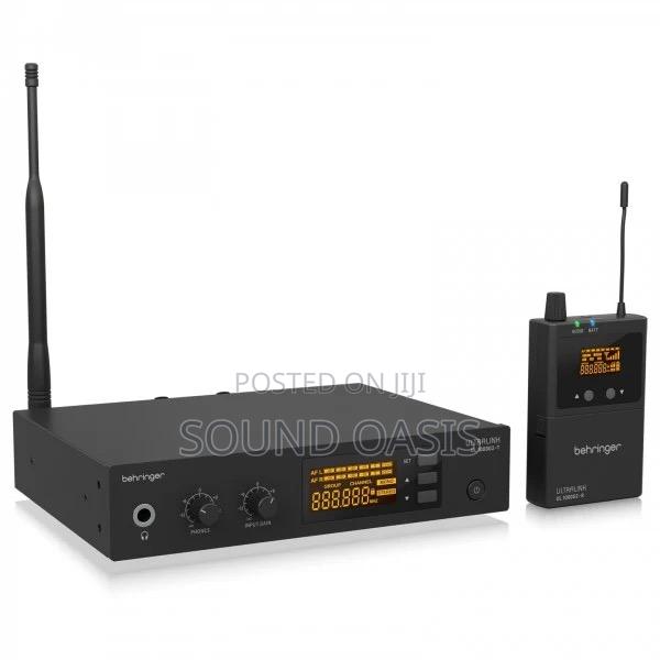 Behringer Ul 1000g2 High-Performance Wireless in-Ear Monitoring System · Photo 1