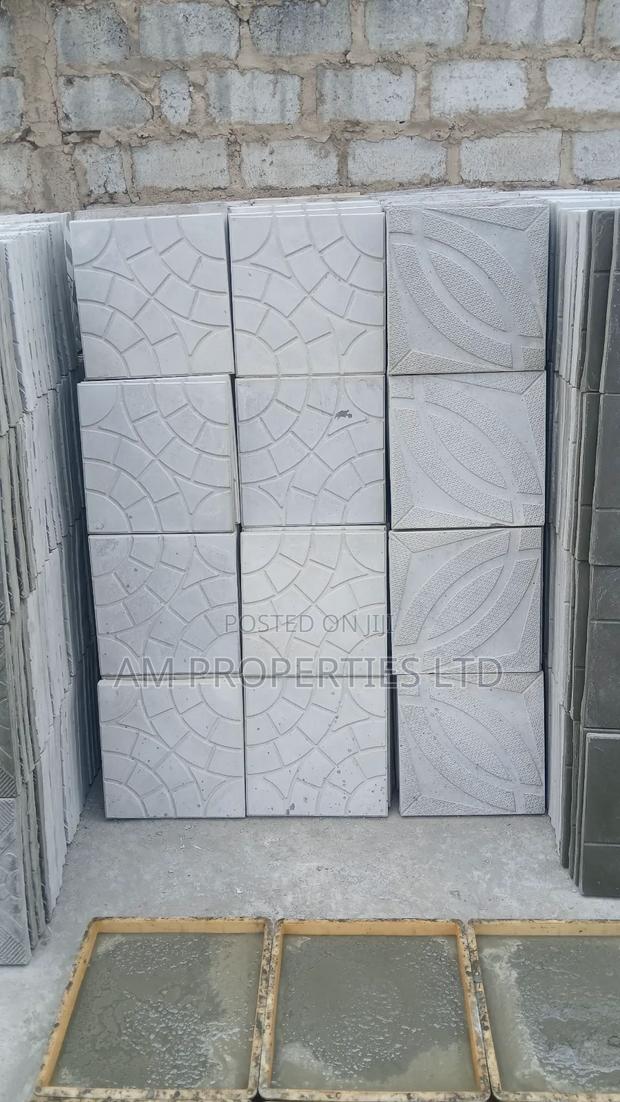 Best Deals on Quality Pavement Blocks, Slabs and Kerbs · Photo 3