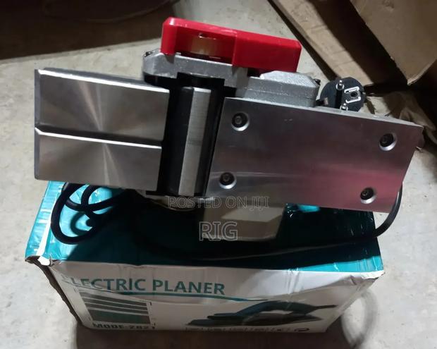 Electric Planer · Photo 5
