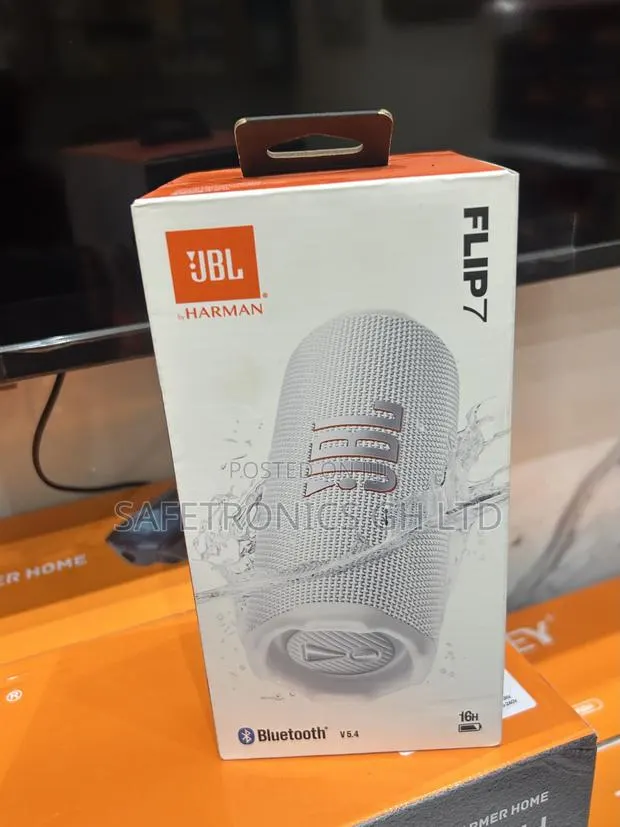 Elegant Sleek ~ Grey JBL Bluetooth Flip 7 Wireless Speaker · Photo 1
