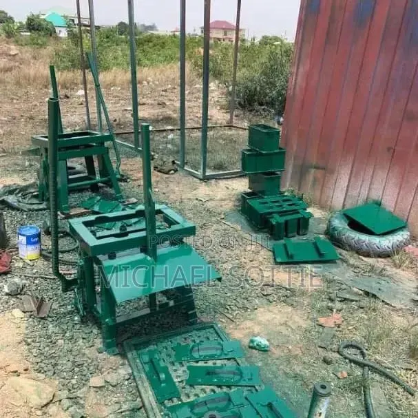 Quality Electric Concrete Block Moulding Machine · Photo 3