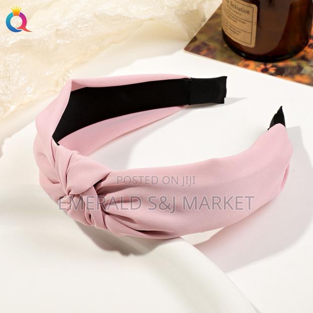 Hair Band/Hair Accessory · Photo 1