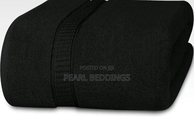 Premium Quality High Grade 100% Cotton Bath Towel Available In Colors · Photo 8
