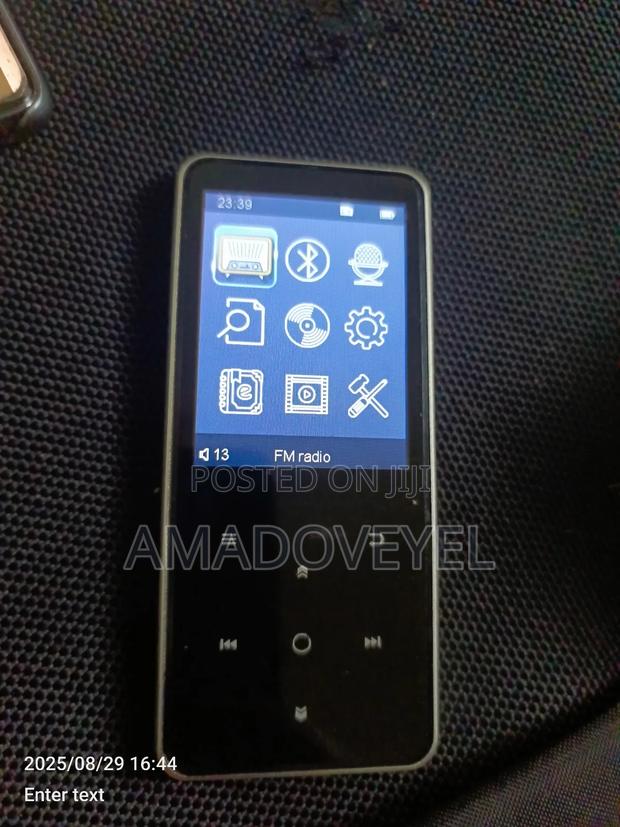 Benjie Mp3 Bluetooth Player · Photo 1