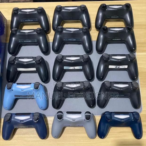 Ps4 Used Controller · Photo 2