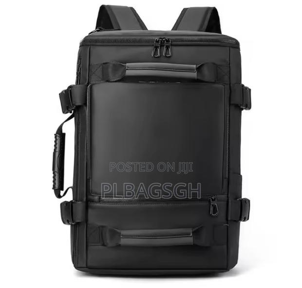 New Men's Backpack, Business High-Capacity Computer Bag · Photo 4