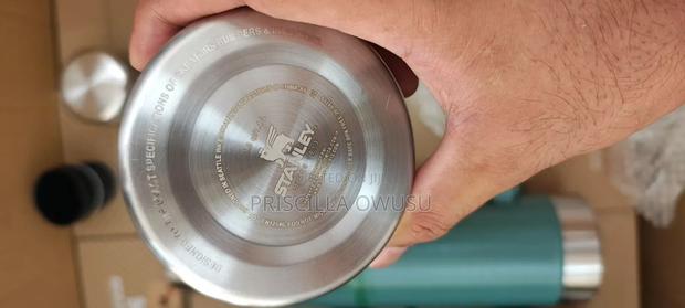 Original Stanley Cup Flask 1.4l 45 HRS Hot 2 Days Cold · Photo 3