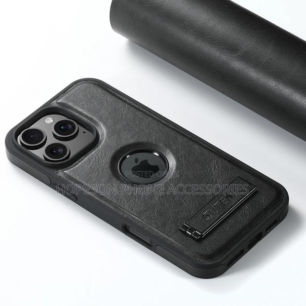 iPhone Leather Case, Magsafe Wireless Charging Support and Kick-Stand · Photo 6