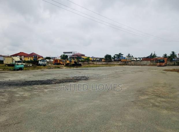 Mallam Warehouse on 4 Plot for Sale · Photo 3