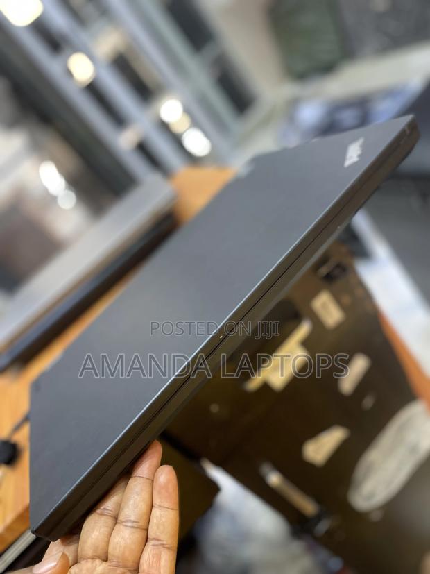 New Laptop Lenovo ThinkPad T570 12GB Intel Core I5 HDD+SSD 256GB · Photo 3
