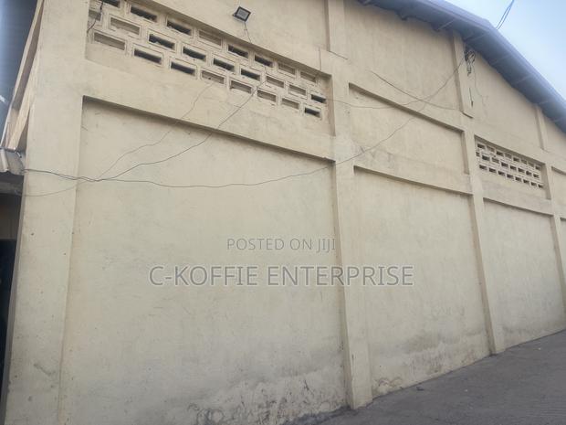 500 SQM Warehouse at Spintex Palace for Rent · Photo 5