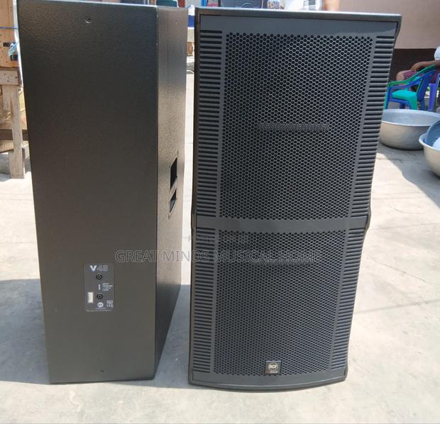 RCF Vmax V45 Full Range Speakers (Pair) · Photo 2