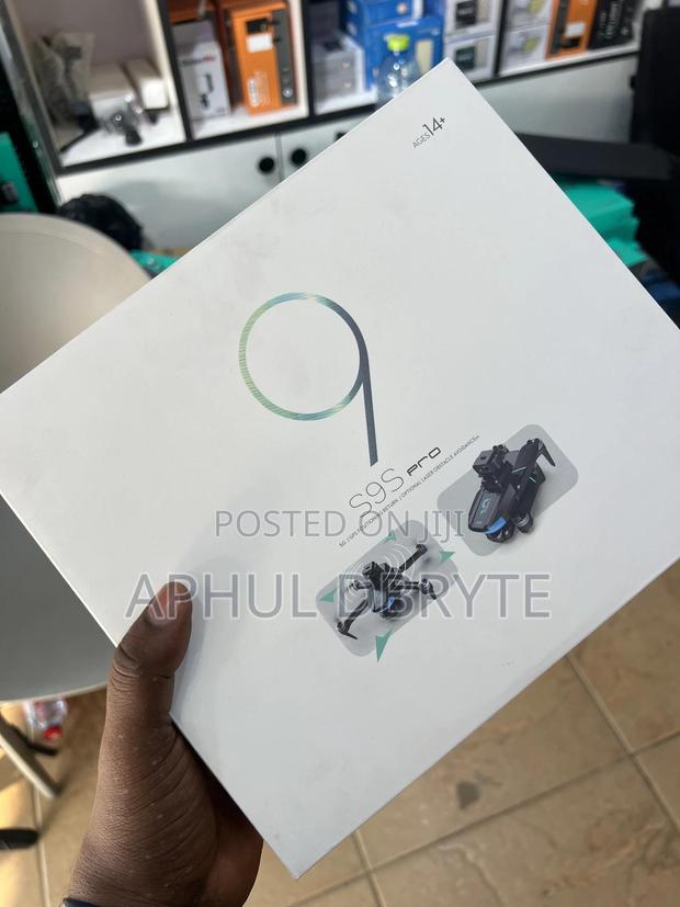 Brand New S9s Pro Drone · Photo 3