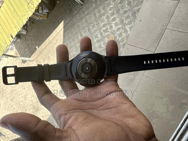 Samsung Galaxy Smart Watch 4 Classic Lte · Photo 4