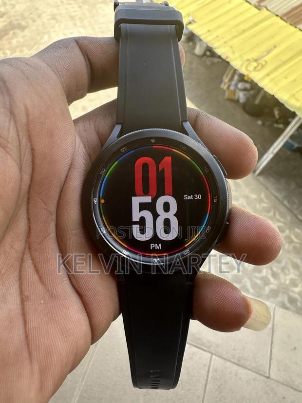 Samsung Galaxy Smart Watch 4 Classic Lte · Photo 1