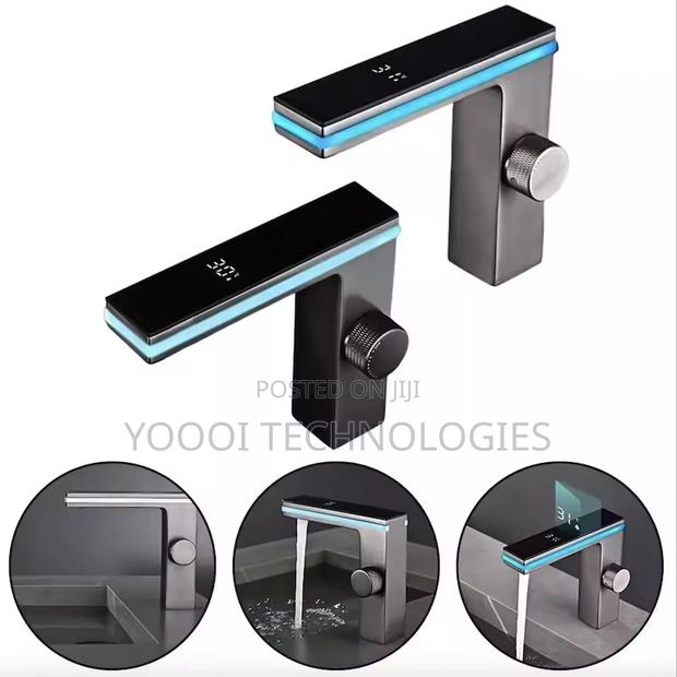 Intelligence Led Display Faucet Tap Mixer · Photo 3