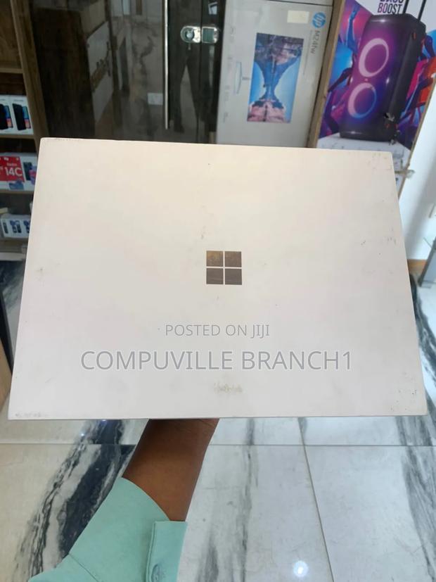 New Microsoft Surface Pro 16GB Qualcomm Snapdragon X Plus SSD 256GB · Photo 2
