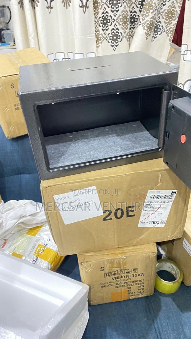 Electronic Safe Box -Steel Cabinet With Digital Password · Photo 5