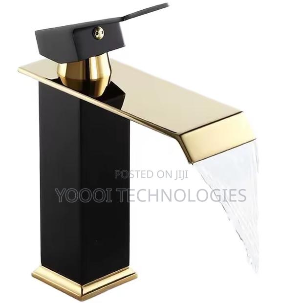 High Quality Brass Black Gold Sink Faucet Tap Mixer (Hot/Cold) · Photo 3