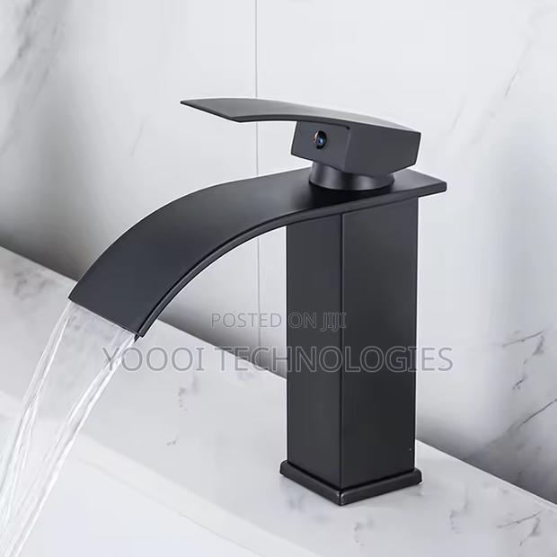 Matte Black Luxury Sink Tap Mixer (Hot/Cold) · Photo 1