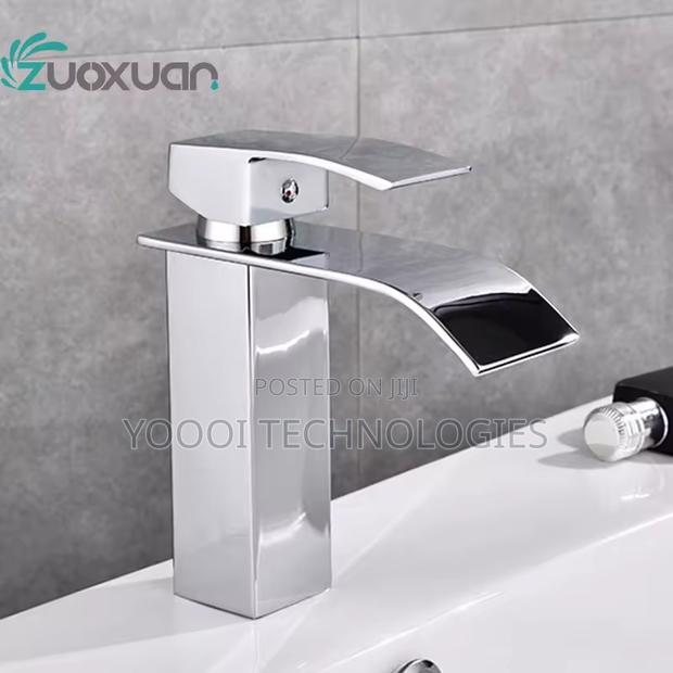 Brass Stainless Steel Bathroom Sink Tap Mixer · Photo 1